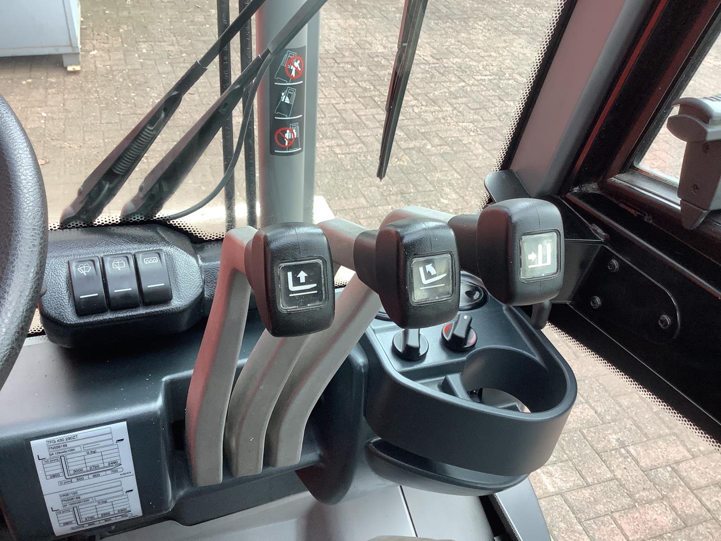 Toyota Gabelstapler Toyota Verbrenner Treibgasstapler <br>Jungheinrich TFG430 <br>Baujahr 2017 <br>Betriebsstunden 2195 <br><br>Mietkauf 328,59 €/Monat 9 Toyota Verbrenner Treibgasstapler <br>Jungheinrich TFG430 <br>Baujahr 2017 <br>Betriebsstunden 2195 <br><br>Mietkauf 328,59 €/Monat – Bild 9