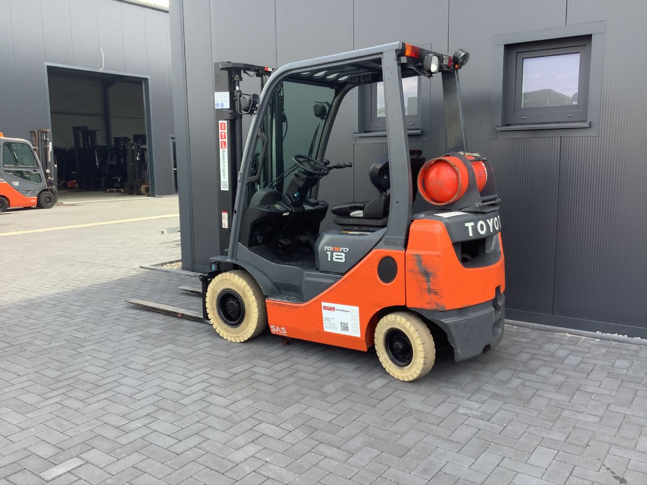 Toyota Gabelstapler Toyota Verbrenner Treibgasstapler <br>Toyota 02-8FGF18 <br>Baujahr 2016 <br>Betriebsstunden 5146 <br><br>Mietkauf 206,40 €/Monat 6 Toyota Verbrenner Treibgasstapler <br>Toyota 02-8FGF18 <br>Baujahr 2016 <br>Betriebsstunden 5146 <br><br>Mietkauf 206,40 €/Monat – Bild 6