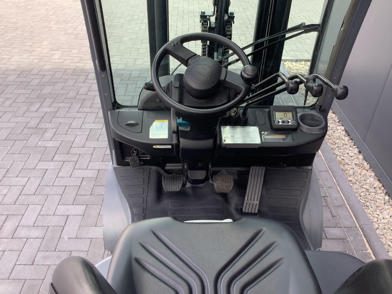 Toyota Gabelstapler Toyota Verbrenner Treibgasstapler <br>Toyota 02-8FGF18 <br>Baujahr 2016 <br>Betriebsstunden 5146 <br><br>Mietkauf 206,40 €/Monat 9 Toyota Verbrenner Treibgasstapler <br>Toyota 02-8FGF18 <br>Baujahr 2016 <br>Betriebsstunden 5146 <br><br>Mietkauf 206,40 €/Monat – Bild 9