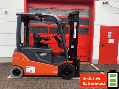 Toyota Gabelstapler Toyota Elektro 4-Rad Stapler <br>Toyota 8FBMT30 <br>Baujahr 2016 <br>Betriebsstunden 6701 <br><br>Mietkauf 361,61 €/Monat 3 Toyota-Gabelstapler-212 020545 1
