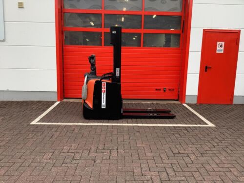 Toyota Gabelstapler Hochhubwagen <br>Toyota SPE120 <br>Baujahr 2018 <br>Betriebsstunden 7480 <br><br>Mietkauf 80,91 €/Monat 5 Toyota-Gabelstapler-212 022068 1