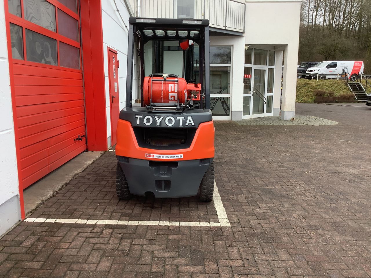 Toyota Gabelstapler Toyota Verbrenner Treibgasstapler <br>Toyota 02-8FGF25 <br>Baujahr 2023 <br>Betriebsstunden 134 <br><br>Mietkauf 452,43 €/Monat 7 Toyota Verbrenner Treibgasstapler <br>Toyota 02-8FGF25 <br>Baujahr 2023 <br>Betriebsstunden 134 <br><br>Mietkauf 452,43 €/Monat – Bild 7