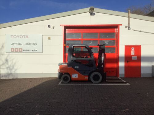Toyota Gabelstapler Toyota Verbrenner Dieselstapler <br>Toyota 56-8FD25F <br>Baujahr 2023 <br>Betriebsstunden 400 <br><br>Mietkauf 569,66 €/Monat 9 Toyota-Gabelstapler-212 022461 1 2