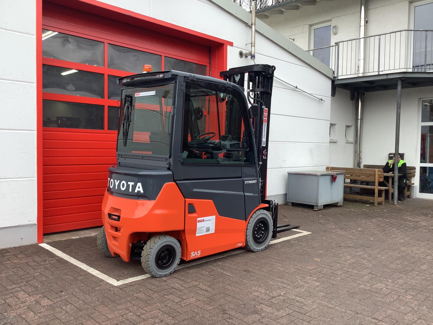 Toyota Gabelstapler Toyota Elektro 4-Rad Stapler <br>Toyota 9FBMK30T <br>Baujahr 2024 <br>Betriebsstunden 69 <br><br>Mietkauf 833,86 €/Monat 5 Toyota Elektro 4-Rad Stapler <br>Toyota 9FBMK30T <br>Baujahr 2024 <br>Betriebsstunden 69 <br><br>Mietkauf 833,86 €/Monat – Bild 5