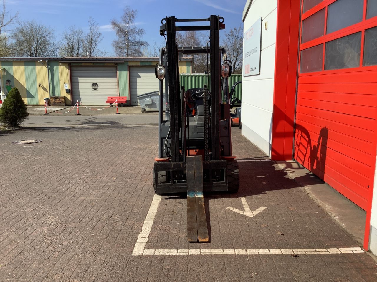 Toyota Gabelstapler Toyota Elektro 4-Rad Stapler <br>Toyota 8FBE20T-Export <br>Baujahr 2017 <br>Betriebsstunden 4768 <br><br>Mietkauf 135,40 €/Monat 1 Toyota Elektro 4-Rad Stapler <br>Toyota 8FBE20T-Export <br>Baujahr 2017 <br>Betriebsstunden 4768 <br><br>Mietkauf 135,40 €/Monat