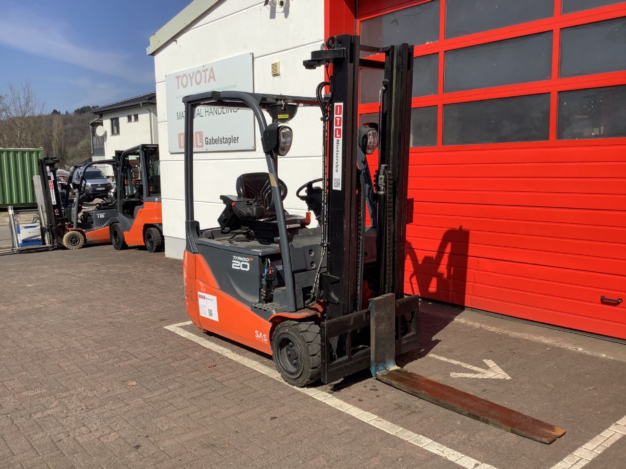 Toyota Gabelstapler Toyota Elektro 4-Rad Stapler <br>Toyota 8FBE20T-Export <br>Baujahr 2017 <br>Betriebsstunden 4768 <br><br>Mietkauf 135,40 €/Monat 2 Toyota Elektro 4-Rad Stapler <br>Toyota 8FBE20T-Export <br>Baujahr 2017 <br>Betriebsstunden 4768 <br><br>Mietkauf 135,40 €/Monat – Bild 2