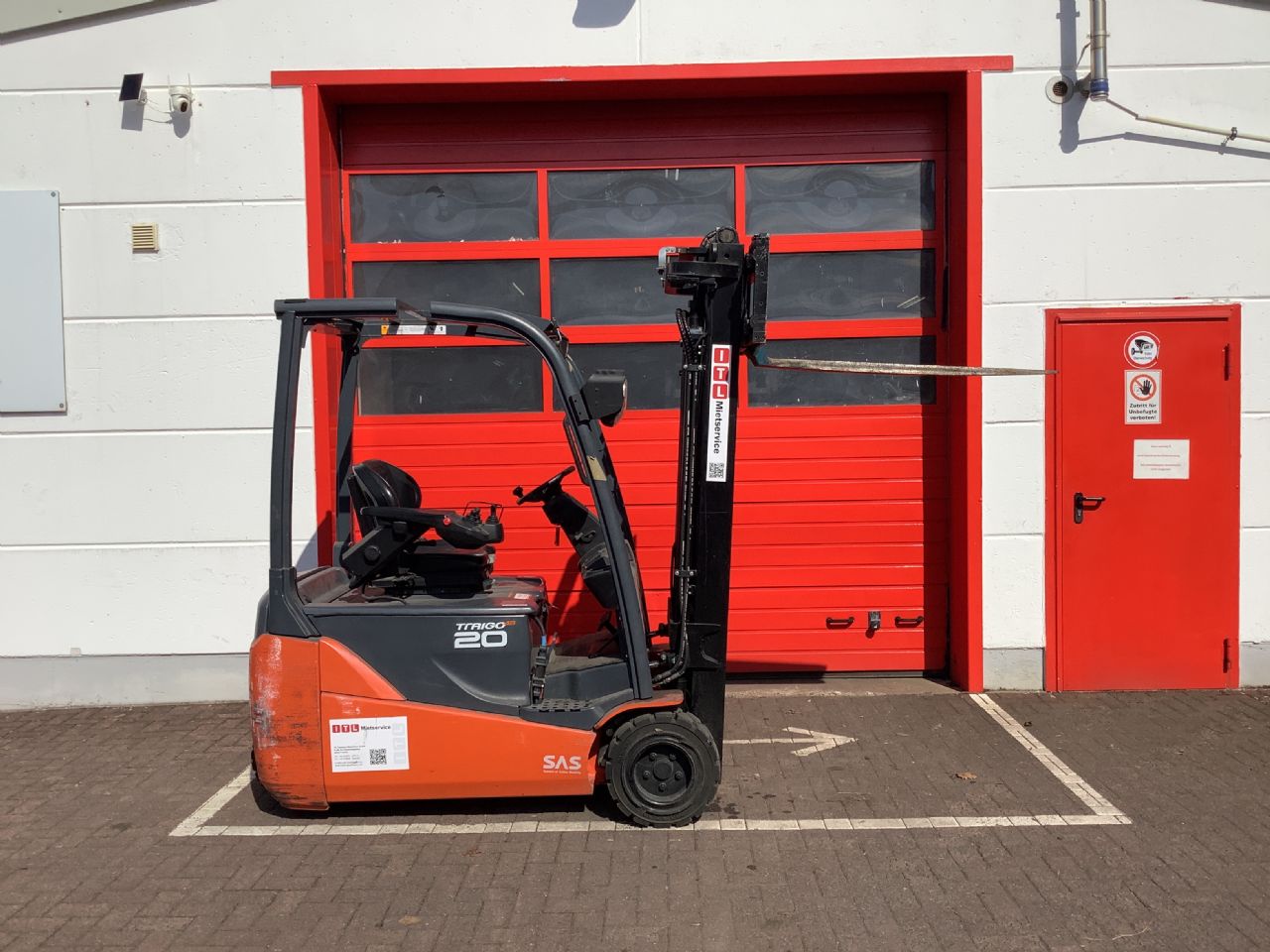 Toyota Gabelstapler Toyota Elektro 4-Rad Stapler <br>Toyota 8FBE20T-Export <br>Baujahr 2017 <br>Betriebsstunden 4768 <br><br>Mietkauf 135,40 €/Monat 4 Toyota Elektro 4-Rad Stapler <br>Toyota 8FBE20T-Export <br>Baujahr 2017 <br>Betriebsstunden 4768 <br><br>Mietkauf 135,40 €/Monat – Bild 4