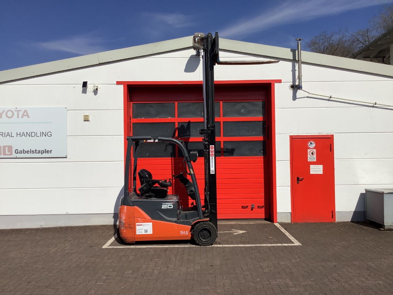 Toyota Gabelstapler Toyota Elektro 4-Rad Stapler <br>Toyota 8FBE20T-Export <br>Baujahr 2017 <br>Betriebsstunden 4768 <br><br>Mietkauf 135,40 €/Monat 5 Toyota Elektro 4-Rad Stapler <br>Toyota 8FBE20T-Export <br>Baujahr 2017 <br>Betriebsstunden 4768 <br><br>Mietkauf 135,40 €/Monat – Bild 5