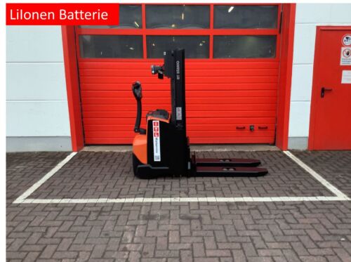 Toyota Gabelstapler Hochhubwagen <br>Toyota SWE120L <br>Baujahr 2019 <br>Betriebsstunden 1309 <br><br>Mietkauf 85,86 €/Monat 13 Toyota-Gabelstapler-212 024309 1 1