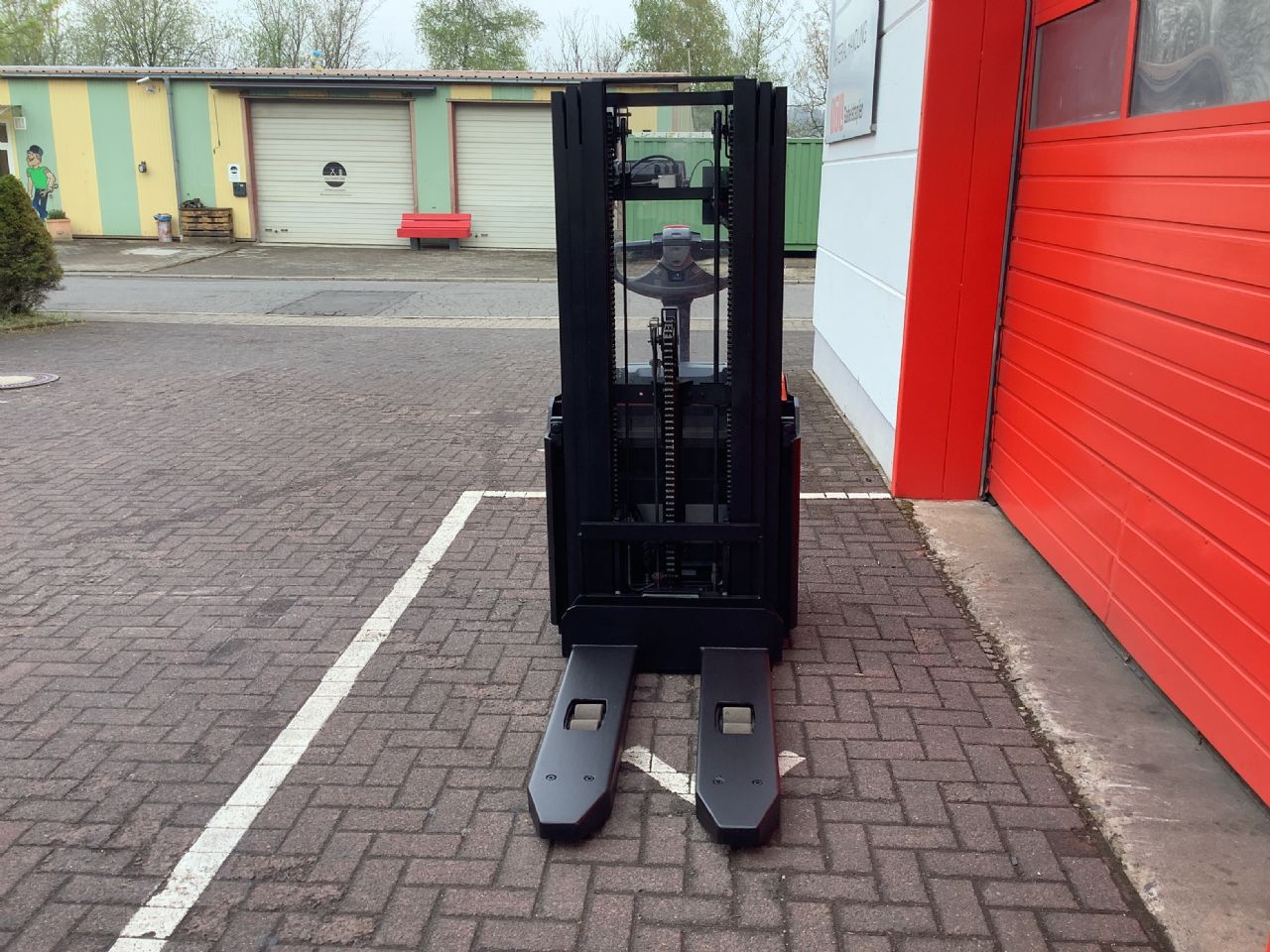 Toyota Gabelstapler Hochhubwagen <br>Toyota SWE120L <br>Baujahr 2019 <br>Betriebsstunden 1309 <br><br>Mietkauf 85,86 €/Monat 5 Hochhubwagen <br>Toyota SWE120L <br>Baujahr 2019 <br>Betriebsstunden 1309 <br><br>Mietkauf 85,86 €/Monat – Bild 5
