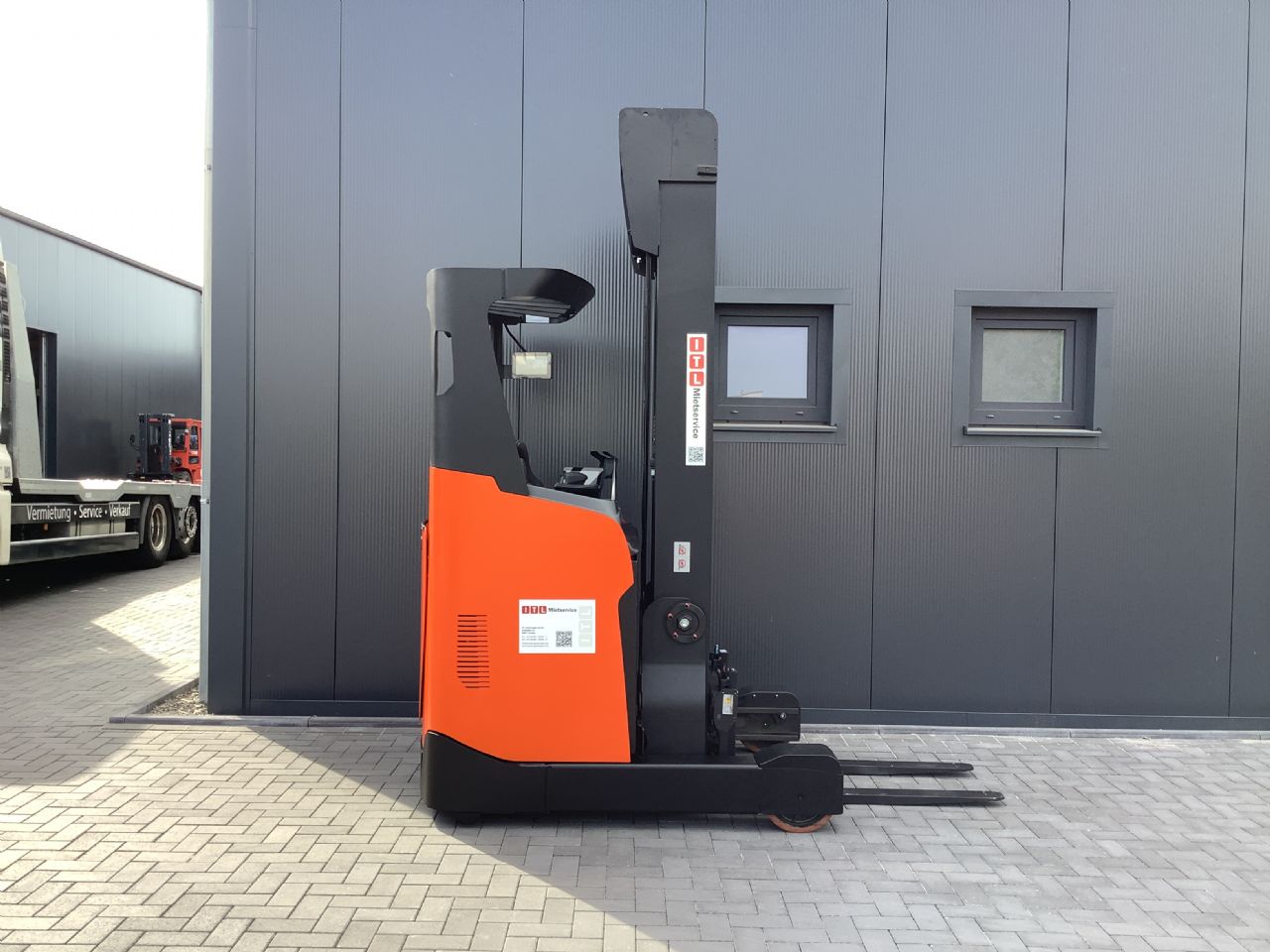 Toyota Gabelstapler Schubmaststapler <br>Toyota RRE140H <br>Baujahr 2024 <br>Betriebsstunden 2182 <br><br>Mietkauf 460,68 €/Monat 10 Schubmaststapler <br>Toyota RRE140H <br>Baujahr 2024 <br>Betriebsstunden 2182 <br><br>Mietkauf 460,68 €/Monat – Bild 10