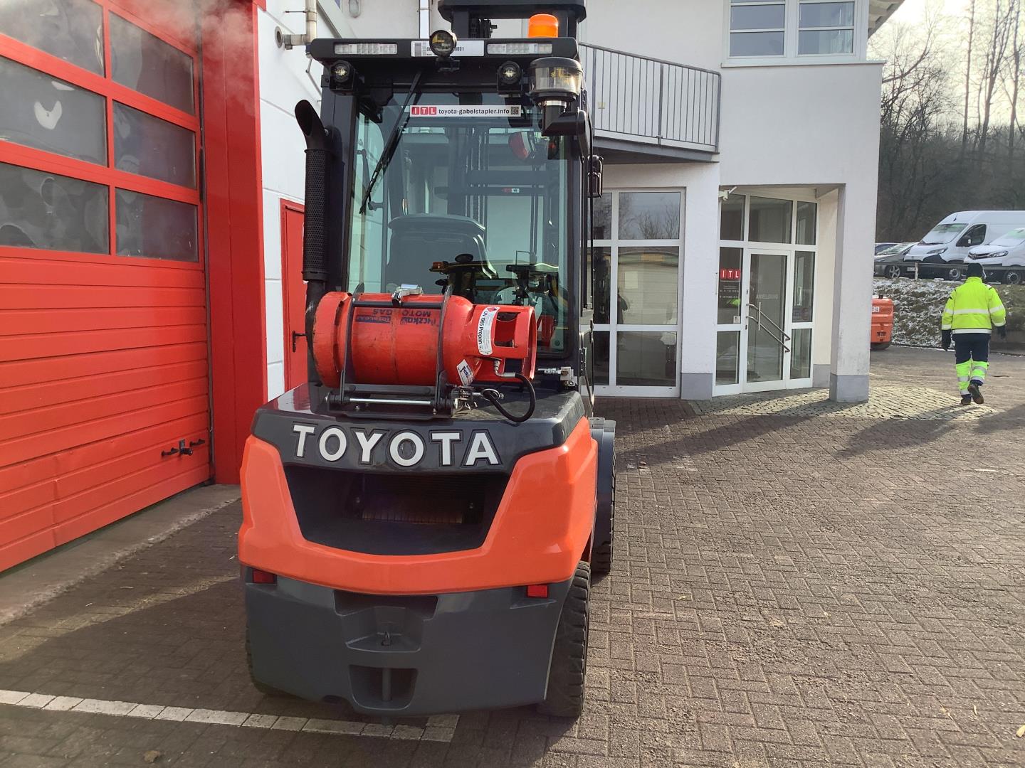 Toyota Gabelstapler Toyota Verbrenner Treibgasstapler <br>Toyota 06-8FGJ35F <br>Baujahr 2021 <br>Betriebsstunden 930 <br><br>Mietkauf 434,27 €/Monat 6 Toyota Verbrenner Treibgasstapler <br>Toyota 06-8FGJ35F <br>Baujahr 2021 <br>Betriebsstunden 930 <br><br>Mietkauf 434,27 €/Monat – Bild 6