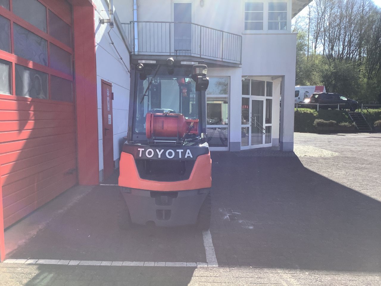 Toyota Gabelstapler Toyota Verbrenner Treibgasstapler <br>Toyota 8FGF25 <br>Baujahr 2022 <br>Betriebsstunden 251 <br><br>Mietkauf 487,10 €/Monat 6 Toyota Verbrenner Treibgasstapler <br>Toyota 8FGF25 <br>Baujahr 2022 <br>Betriebsstunden 251 <br><br>Mietkauf 487,10 €/Monat – Bild 6