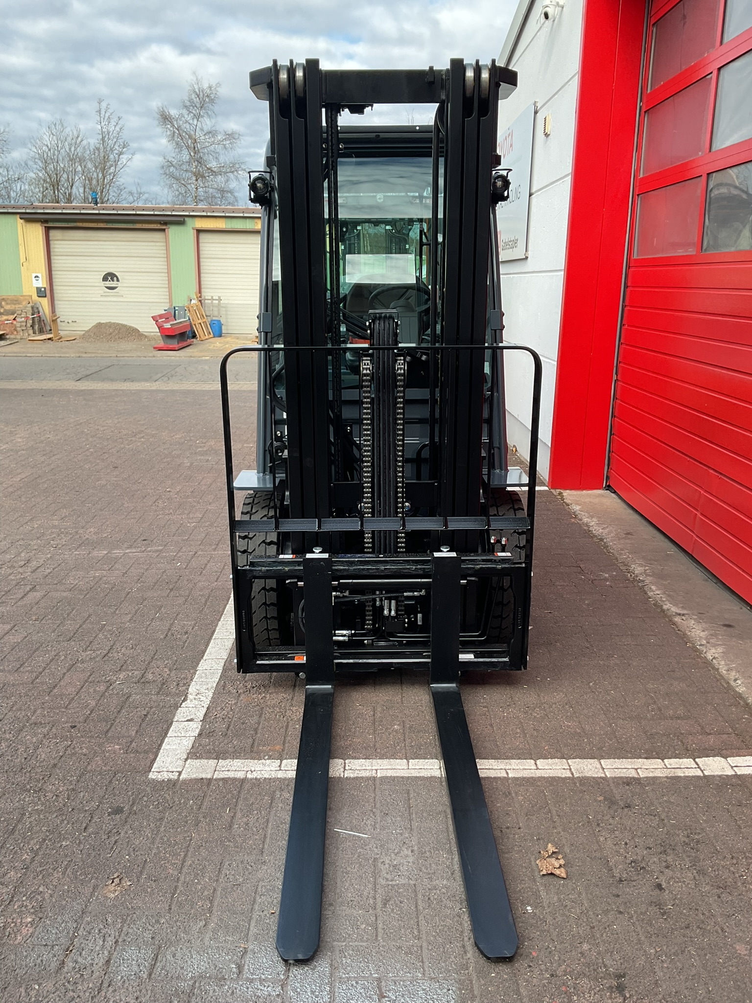 Toyota Gabelstapler Toyota Verbrenner Dieselstapler <br>Toyota 52-8FDF25 <br>Baujahr 2025 <br>Betriebsstunden 112 <br><br>Mietkauf 548,20 €/Monat 5 Toyota Verbrenner Dieselstapler <br>Toyota 52-8FDF25 <br>Baujahr 2025 <br>Betriebsstunden 112 <br><br>Mietkauf 548,20 €/Monat – Bild 5