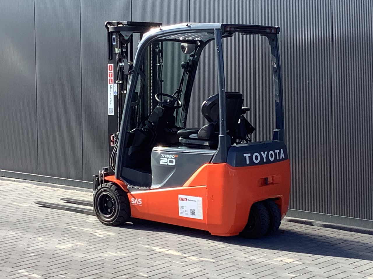 Toyota Gabelstapler Toyota Elektro 3-Rad Stapler <br>Toyota 8FBET20 <br>Baujahr 2025 <br>Betriebsstunden 357 <br><br>Mietkauf 427,66 €/Monat 5 Toyota Elektro 3-Rad Stapler <br>Toyota 8FBET20 <br>Baujahr 2025 <br>Betriebsstunden 357 <br><br>Mietkauf 427,66 €/Monat – Bild 5
