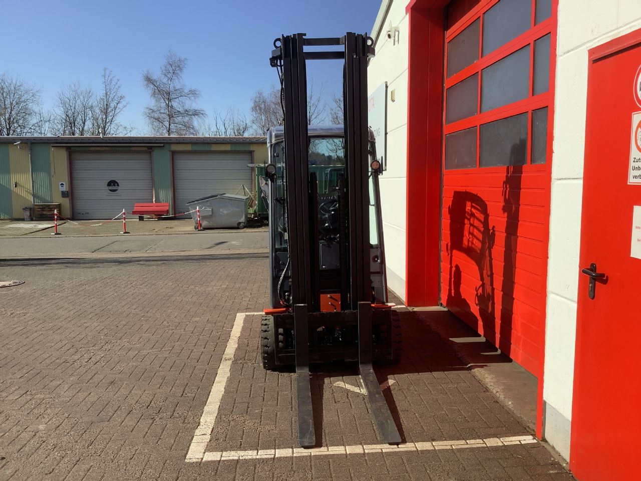 Toyota Gabelstapler Toyota Elektro 3-Rad Stapler <br>Toyota 8FBE20T <br>Baujahr 2020 <br>Betriebsstunden 4937 <br><br>Mietkauf 328,59 €/Monat 8 Toyota Elektro 3-Rad Stapler <br>Toyota 8FBE20T <br>Baujahr 2020 <br>Betriebsstunden 4937 <br><br>Mietkauf 328,59 €/Monat – Bild 8