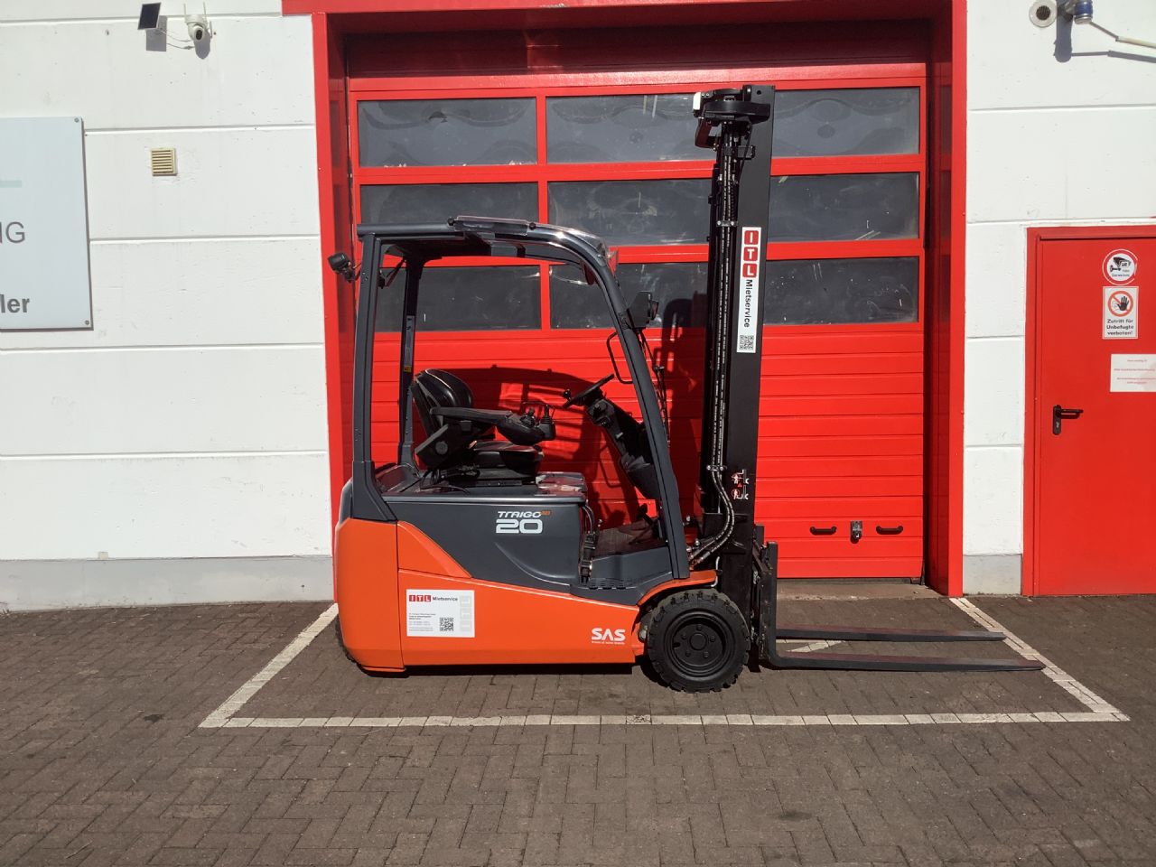 Toyota Gabelstapler Toyota Elektro 3-Rad Stapler <br>Toyota 8FBE20T <br>Baujahr 2020 <br>Betriebsstunden 4937 <br><br>Mietkauf 328,59 €/Monat 9 Toyota Elektro 3-Rad Stapler <br>Toyota 8FBE20T <br>Baujahr 2020 <br>Betriebsstunden 4937 <br><br>Mietkauf 328,59 €/Monat – Bild 9
