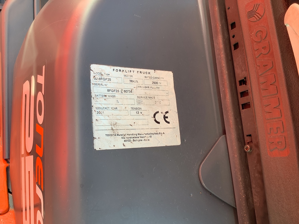 Toyota Gabelstapler Toyota Verbrenner Treibgasstapler <br>Toyota 8FGF25 <br>Baujahr 2021 <br>Betriebsstunden 2800 <br><br>Mietkauf 328,59 €/Monat 9 Toyota Verbrenner Treibgasstapler <br>Toyota 8FGF25 <br>Baujahr 2021 <br>Betriebsstunden 2800 <br><br>Mietkauf 328,59 €/Monat – Bild 9