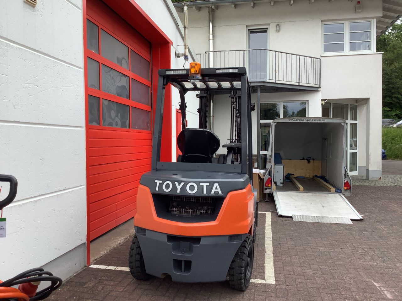 Toyota Gabelstapler Toyota Verbrenner Dieselstapler <br>Toyota 56-8FD25F <br>Baujahr 2022 <br>Betriebsstunden 1377 <br><br>Mietkauf 427,66 €/Monat 5 Toyota Verbrenner Dieselstapler <br>Toyota 56-8FD25F <br>Baujahr 2022 <br>Betriebsstunden 1377 <br><br>Mietkauf 427,66 €/Monat – Bild 5
