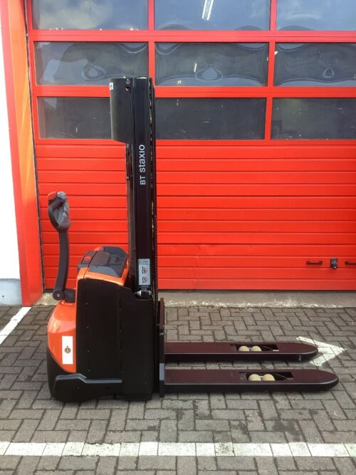 Toyota Gabelstapler Hochhubwagen <br>Toyota SWE120 <br>Baujahr 2026 <br>Betriebsstunden 0 <br><br>Angebot 1 Toyota-Gabelstapler-212 027286 1