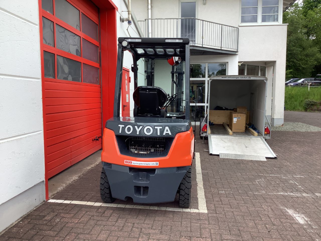 Toyota Gabelstapler Toyota Verbrenner Dieselstapler <br>Toyota 52-8FDF25 <br>Baujahr 2026 <br>Betriebsstunden 0 <br><br>Mietkauf 445,00 €/Monat 5 Toyota Verbrenner Dieselstapler <br>Toyota 52-8FDF25 <br>Baujahr 2026 <br>Betriebsstunden 0 <br><br>Mietkauf 445,00 €/Monat – Bild 5
