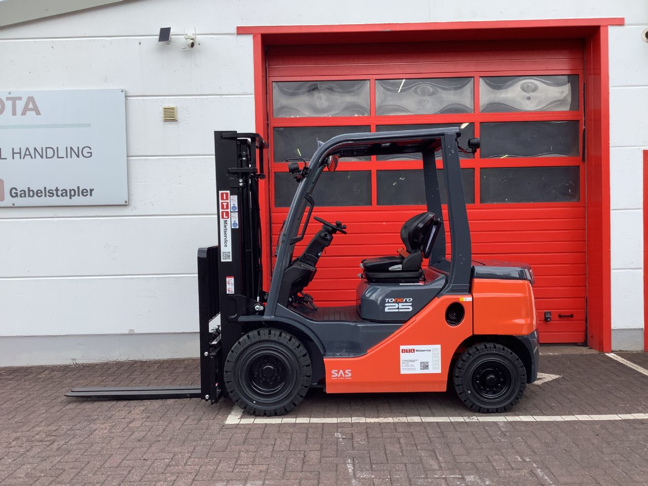 Toyota Gabelstapler Toyota Verbrenner Dieselstapler <br>Toyota 52-8FDF25 <br>Baujahr 2026 <br>Betriebsstunden 0 <br><br>Mietkauf 445,00 €/Monat 9 Toyota Verbrenner Dieselstapler <br>Toyota 52-8FDF25 <br>Baujahr 2026 <br>Betriebsstunden 0 <br><br>Mietkauf 445,00 €/Monat – Bild 9