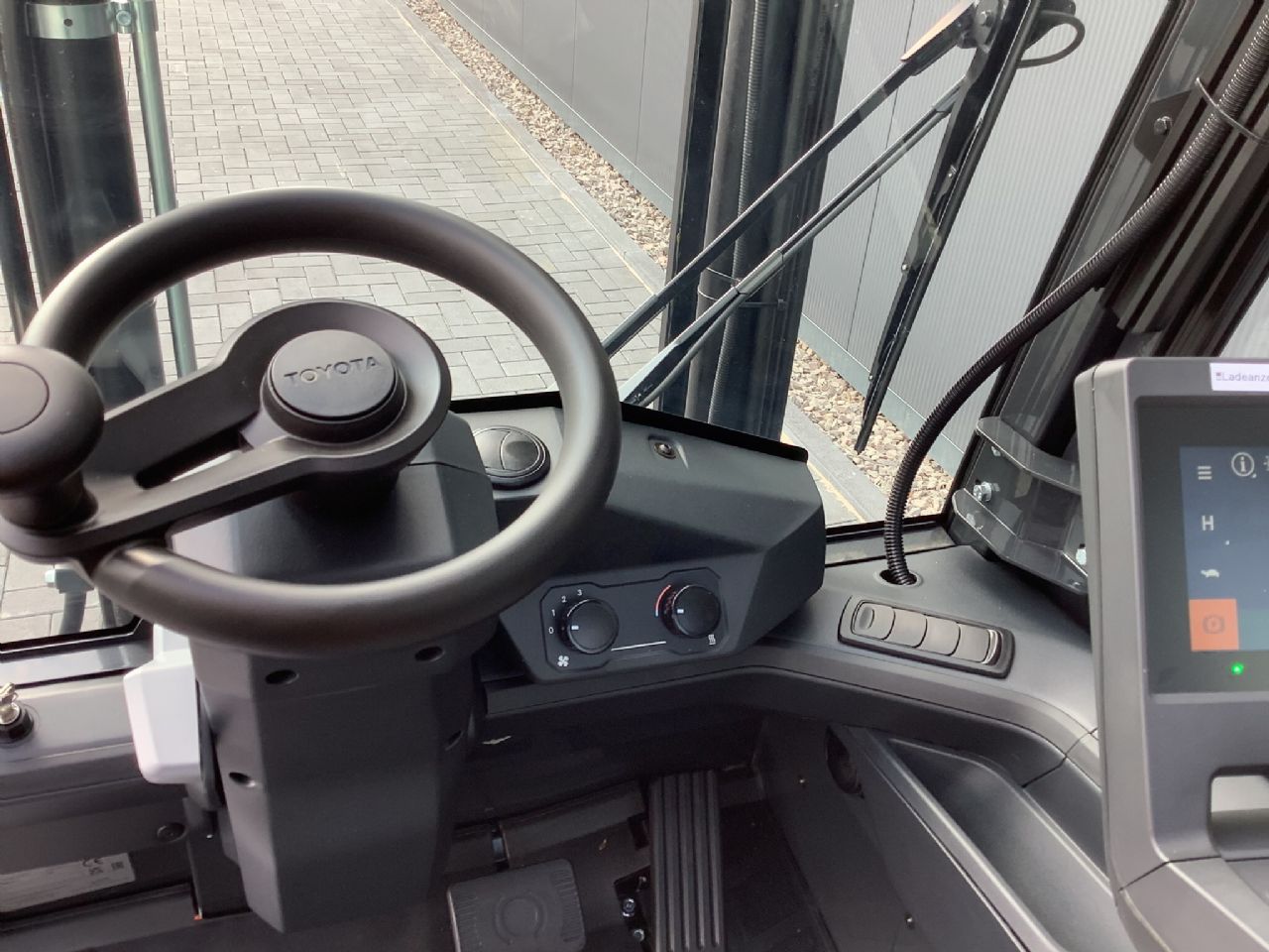 Toyota Gabelstapler Toyota Elektro 4-Rad Stapler <br>Toyota 9FB20T <br>Baujahr 2026 <br>Betriebsstunden 0 <br><br>Mietkauf 638,68 €/Monat 10 Toyota Elektro 4-Rad Stapler <br>Toyota 9FB20T <br>Baujahr 2026 <br>Betriebsstunden 0 <br><br>Mietkauf 638,68 €/Monat – Bild 10