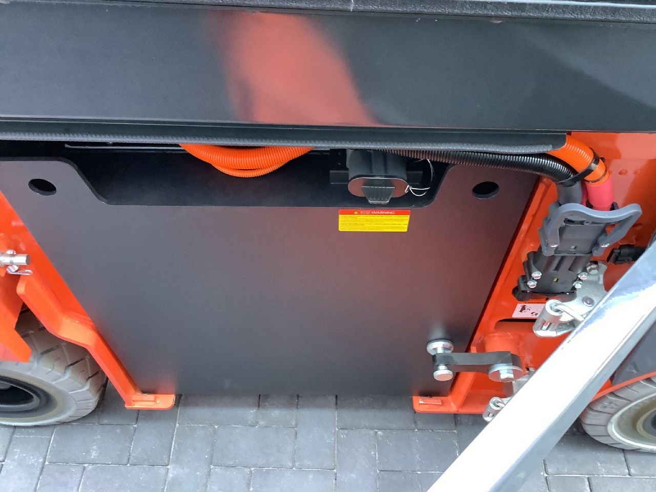 Toyota Gabelstapler Toyota Elektro 4-Rad Stapler <br>Toyota 9FBMK25T <br>Baujahr 2026 <br>Betriebsstunden 0 <br><br>Mietkauf 742,21 €/Monat 7 Toyota Elektro 4-Rad Stapler <br>Toyota 9FBMK25T <br>Baujahr 2026 <br>Betriebsstunden 0 <br><br>Mietkauf 742,21 €/Monat – Bild 7