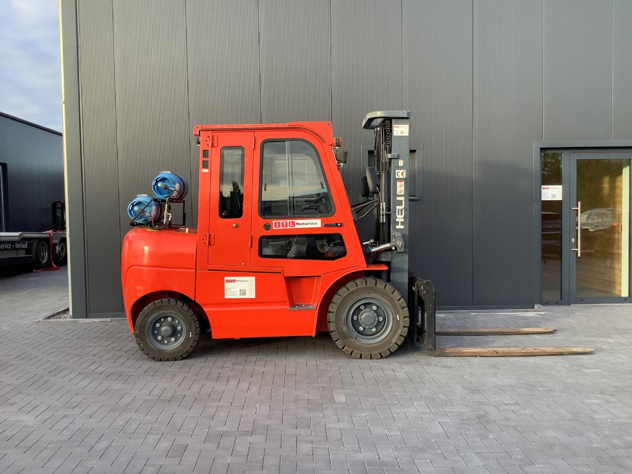 Toyota Gabelstapler Toyota Verbrenner Treibgasstapler <br>Heli CPYD50 <br>Baujahr 0 <br>Betriebsstunden 0 <br><br>Mietkauf 312,08 €/Monat 8 Toyota Verbrenner Treibgasstapler <br>Heli CPYD50 <br>Baujahr 0 <br>Betriebsstunden 0 <br><br>Mietkauf 312,08 €/Monat – Bild 8