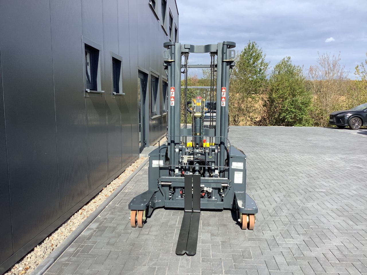 Toyota Gabelstapler Hochhubwagen <br>Combilift COMBI-WR4 <br>Baujahr 2026 <br>Betriebsstunden 0 <br><br>Mietkauf 536,64 €/Monat 8 Hochhubwagen <br>Combilift COMBI-WR4 <br>Baujahr 2026 <br>Betriebsstunden 0 <br><br>Mietkauf 536,64 €/Monat – Bild 8