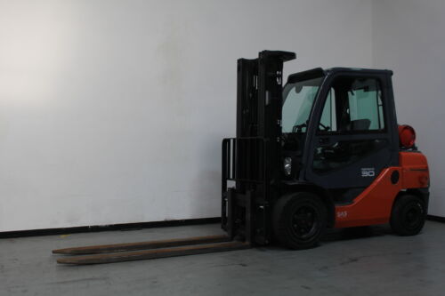 Toyota-Gabelstapler-59840 1803016423 1