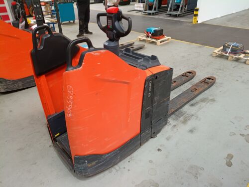 Toyota Gabelstapler Niederhubwagen <br>Toyota LPE200 <br>Baujahr 2021 <br>Betriebsstunden 1671 <br><br>Mietkauf 57,79 €/Monat 5 Toyota-Gabelstapler-59840 2102039833 1