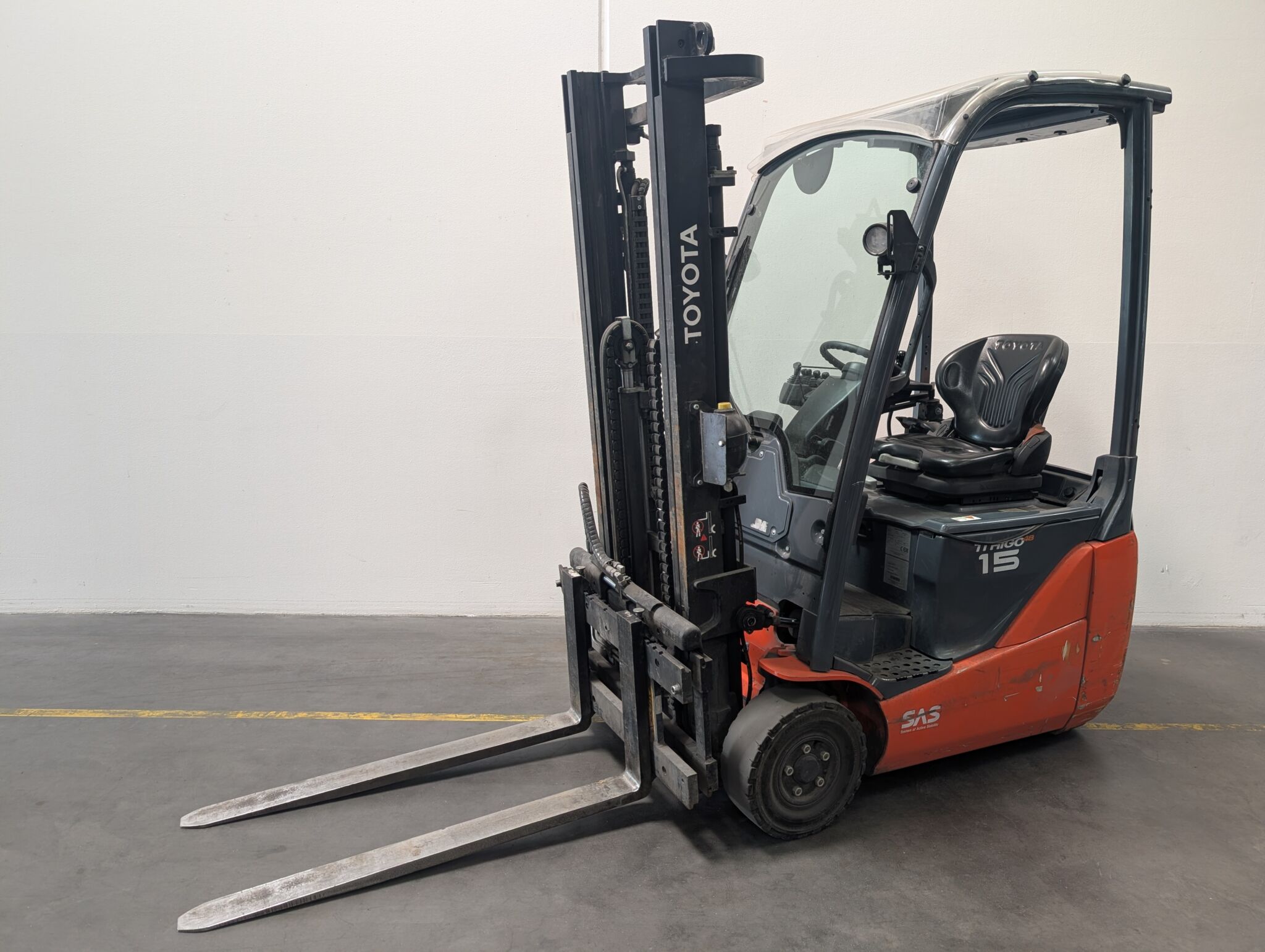 Toyota Gabelstapler Toyota Elektro 3-Rad Stapler <br>Toyota 8FBE15T <br>Baujahr 2021 <br>Betriebsstunden 3719 <br><br>Mietkauf 264,19 €/Monat 1 Toyota Elektro 3-Rad Stapler <br>Toyota 8FBE15T <br>Baujahr 2021 <br>Betriebsstunden 3719 <br><br>Mietkauf 264,19 €/Monat
