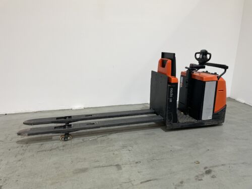 Toyota Gabelstapler Horizontalkommissionierer <br>Toyota OSE250P <br>Baujahr 2022 <br>Betriebsstunden 2412 <br><br>Mietkauf 107,33 €/Monat 5 Toyota-Gabelstapler-59840 2205009399 1