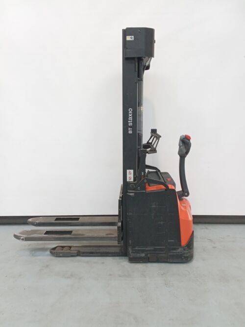 Toyota Gabelstapler Hochhubwagen <br>Toyota SWE160 <br>Baujahr 2022 <br>Betriebsstunden 232 <br><br>Mietkauf 148,61 €/Monat 9 Toyota-Gabelstapler-59840 2211031953 1