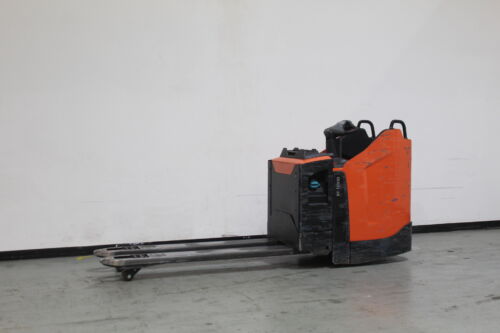 Toyota Gabelstapler Niederhubwagen <br>Toyota LPE250 <br>Baujahr 2023 <br>Betriebsstunden 1295 <br><br>Mietkauf 95,77 €/Monat 11 Toyota-Gabelstapler-59840 2304026944 1