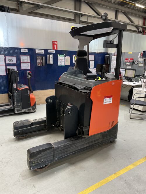 Toyota-Gabelstapler-59840 2502040928 1
