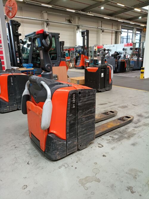 Toyota Gabelstapler Niederhubwagen <br>Toyota LPE200 <br>Baujahr 2025 <br>Betriebsstunden 1161 <br><br>Mietkauf 107,33 €/Monat 6 Toyota-Gabelstapler-59840 2503005252 1