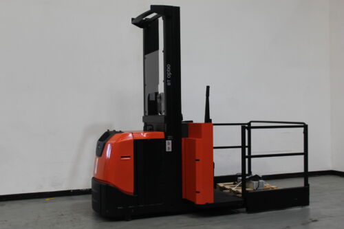 Toyota Gabelstapler 1 1 <br>Toyota OME100NW <br>Baujahr 2025 <br>Betriebsstunden 1 <br><br>Mietkauf 161,40 €/Monat 3 Toyota-Gabelstapler-59840 2504003154 1