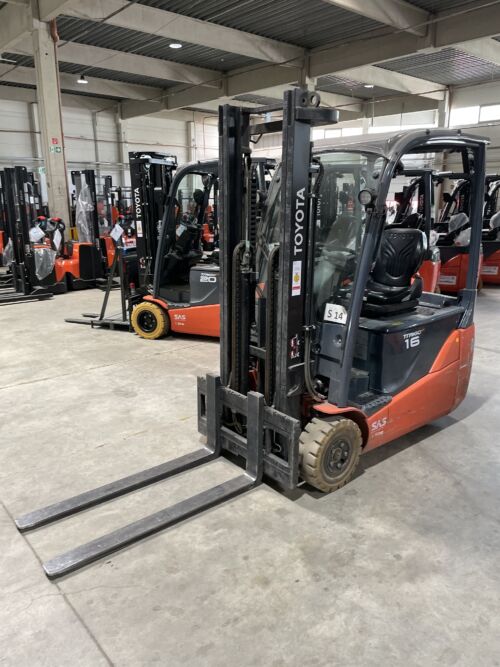 Toyota Gabelstapler Toyota Elektro 3-Rad Stapler <br>Toyota 8FBE16T *sofort verfügbar* <br>Baujahr 2025 <br>Betriebsstunden 2346 <br><br>Mietkauf 379,78 €/Monat 5 Toyota-Gabelstapler-59840 2504003997 1