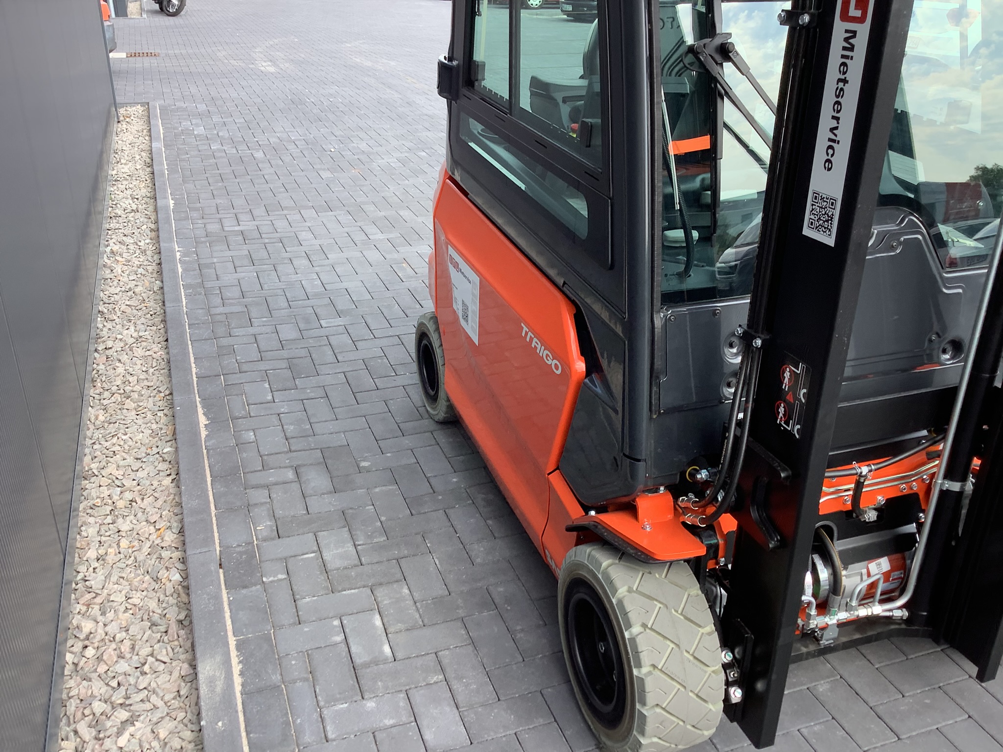 Toyota Gabelstapler Toyota 9FB20T - Triplex Hilo FSV4700 - KabHz - 4Vent - Kaup vSS - 460 Ah Li-Ion (SOFORT LIEFERBAR Neumaschinen) 6 Toyota 9FB20T - Triplex Hilo FSV4700 - KabHz - 4Vent - Kaup vSS - 460 Ah Li-Ion (SOFORT LIEFERBAR Neumaschinen) – Bild 6