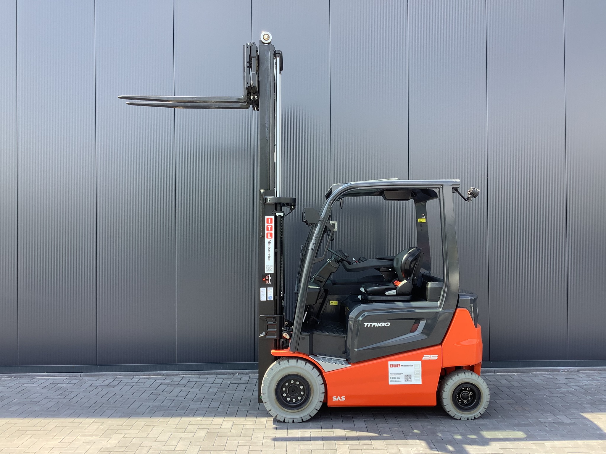 Toyota Gabelstapler Toyota Traigo80 - 9FBMK25T - Duplex HiLoFV 3000 - FS Dach - vSS – Mini - LiIon 460 Ah (SOFORT LIEFERBAR Neumaschinen) 7 Toyota Traigo80 - 9FBMK25T - Duplex HiLoFV 3000 - FS Dach - vSS – Mini - LiIon 460 Ah (SOFORT LIEFERBAR Neumaschinen) – Bild 7