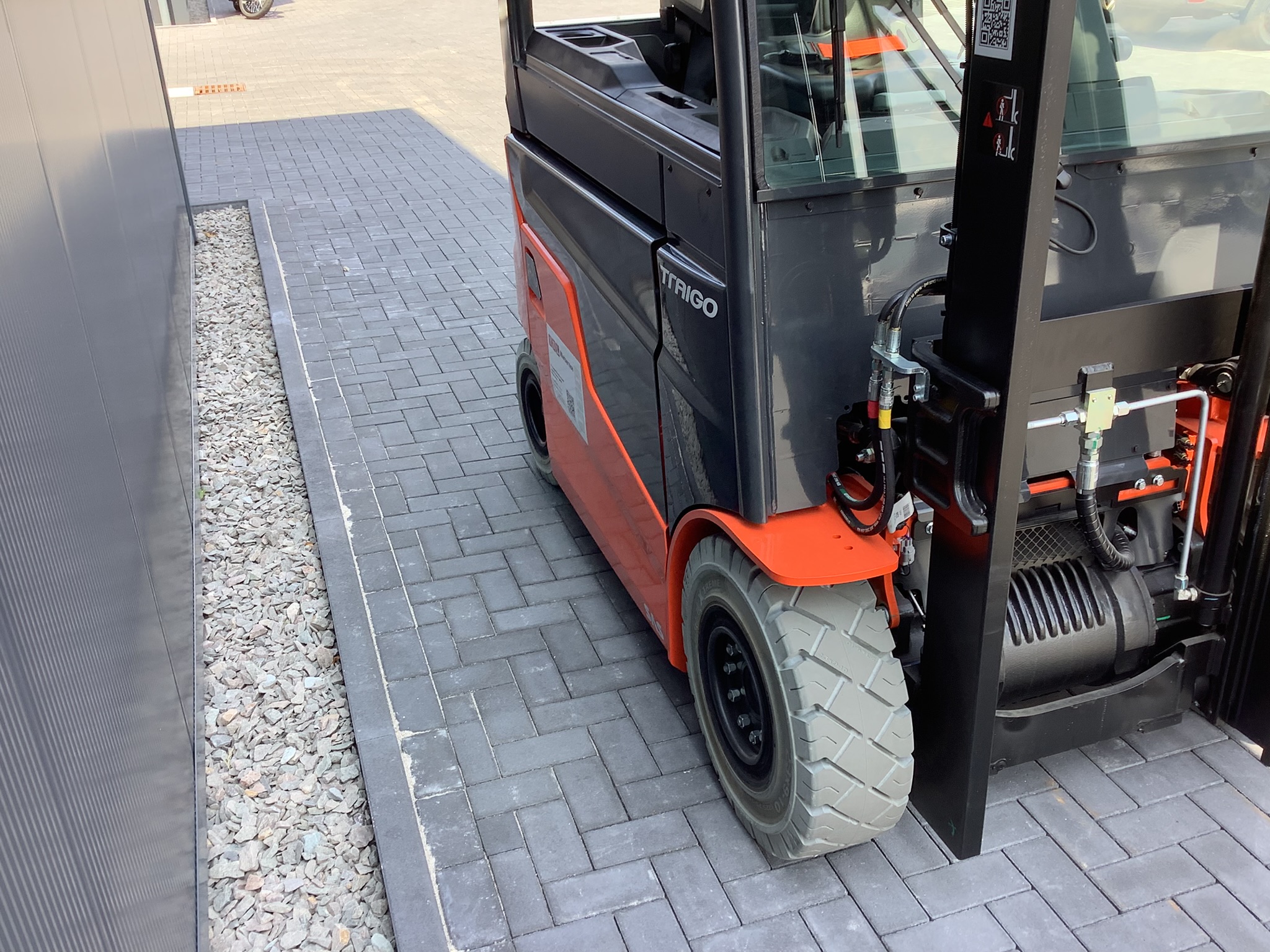 Toyota Gabelstapler Toyota Traigo80 - 9FBMK25T - Duplex HiLoFV 3000 - FS Dach - vSS – Mini - LiIon 460 Ah (SOFORT LIEFERBAR Neumaschinen) 8 Toyota Traigo80 - 9FBMK25T - Duplex HiLoFV 3000 - FS Dach - vSS – Mini - LiIon 460 Ah (SOFORT LIEFERBAR Neumaschinen) – Bild 8