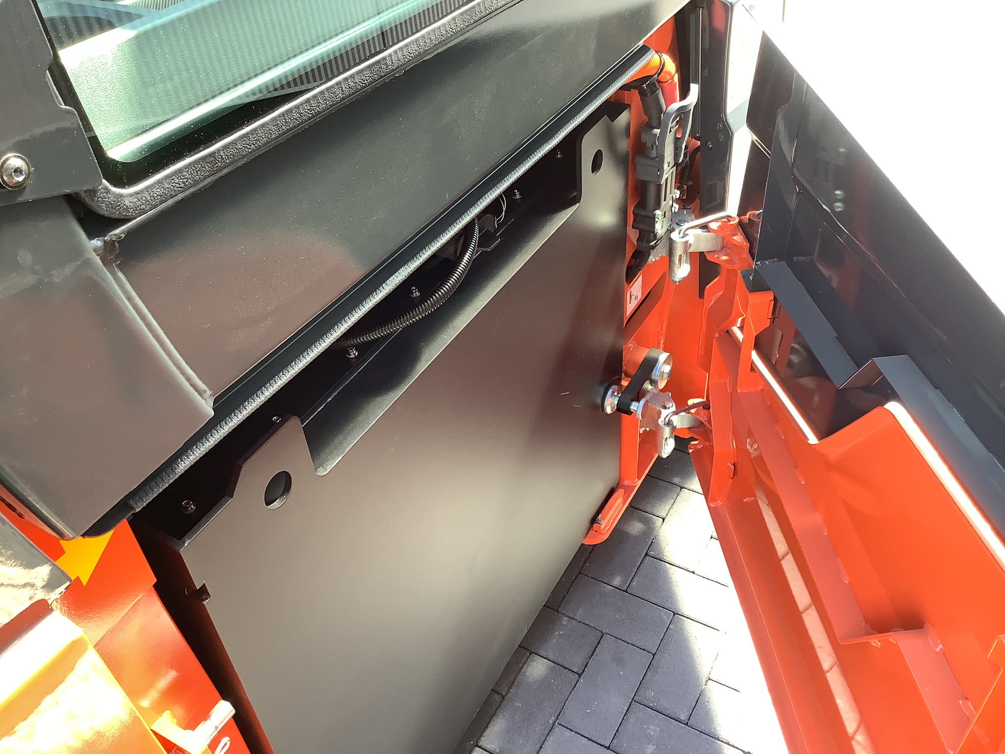Toyota Gabelstapler Toyota Traigo80 - 9FBM35T -Triplex Hilo FSV5500 - Kab Hz - vSS - 4Kreis-Mini - 460 Ah LiIon (Sorglosmiete) 7 Toyota Traigo80 - 9FBM35T -Triplex Hilo FSV5500 - Kab Hz - vSS - 4Kreis-Mini - 460 Ah LiIon (Sorglosmiete) – Bild 7