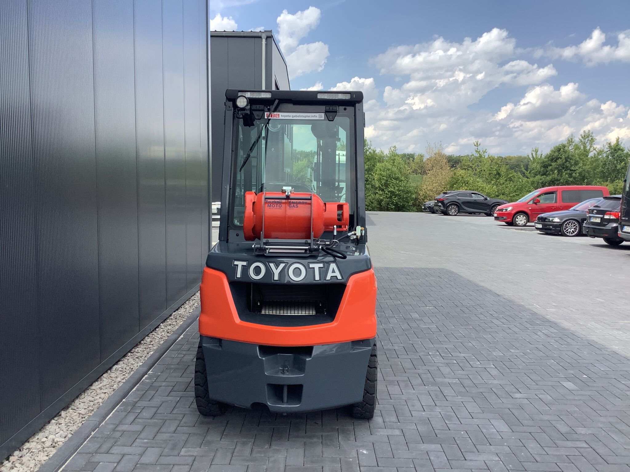 Toyota Gabelstapler Toyota Tonero Treibgas-Motor (Y4) 02-8FGF30-FSV4700-Kab-Mini-vSS 4 -Kreise (SOFORT LIEFERBAR Neumaschinen) 7 Toyota Tonero Treibgas-Motor (Y4) 02-8FGF30-FSV4700-Kab-Mini-vSS 4 -Kreise (SOFORT LIEFERBAR Neumaschinen) – Bild 7