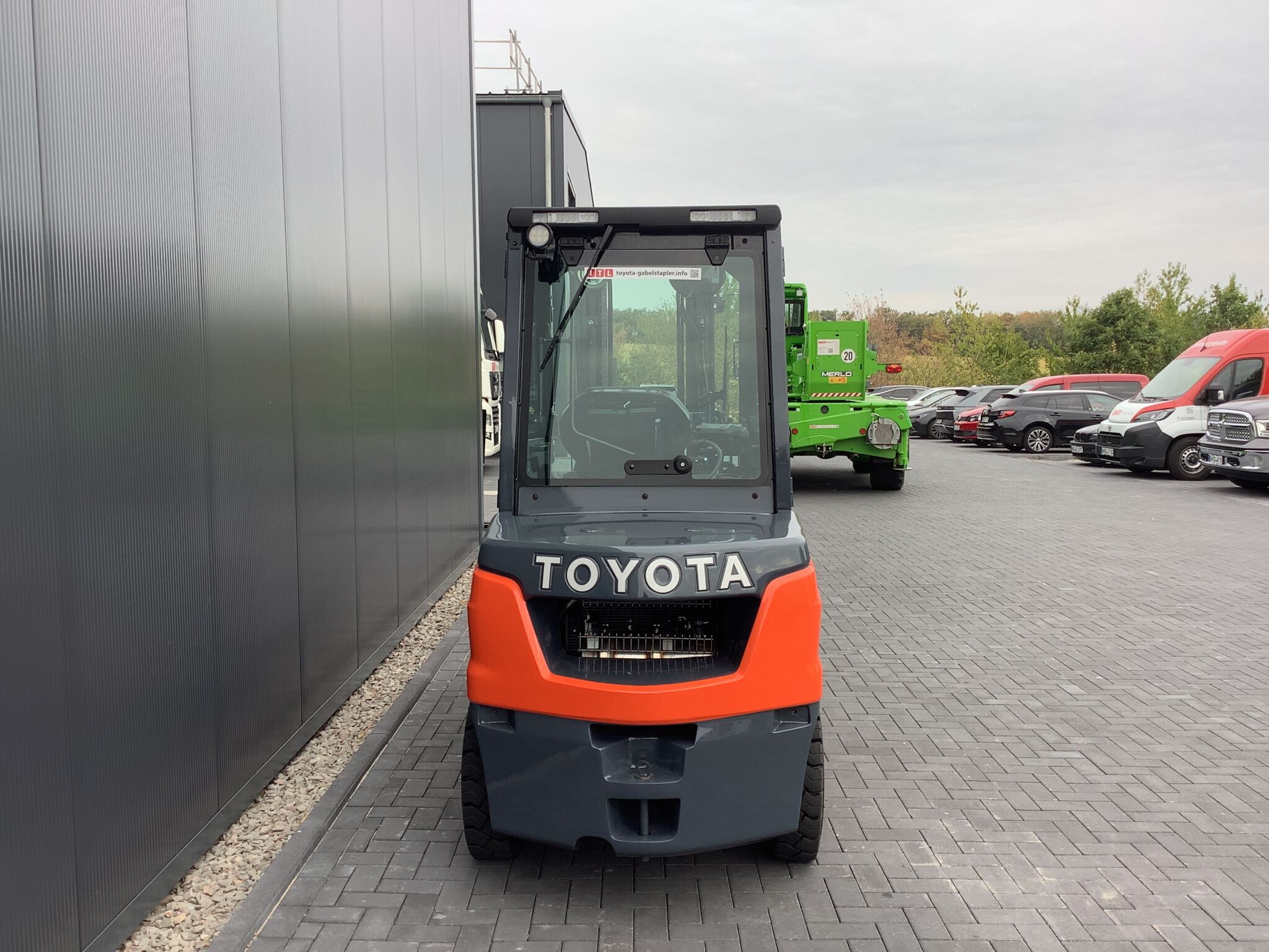 Toyota Gabelstapler Toyota Tonero - 52-8FDF30 - SFV4700 - Kab - Mini - vSS 4 Kreise (Sorglosmiete) 6 Toyota Tonero - 52-8FDF30 - SFV4700 - Kab - Mini - vSS 4 Kreise (Sorglosmiete) – Bild 6