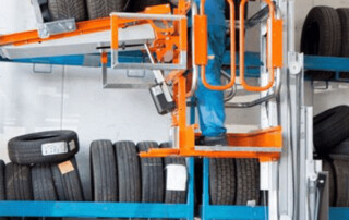 Toyota-Gabelstapler-ITL Transportmaschinen Faraone Elevevah Picking 75 Tires Reifen Kommissionierung Einlagerung 4 Detailansicht