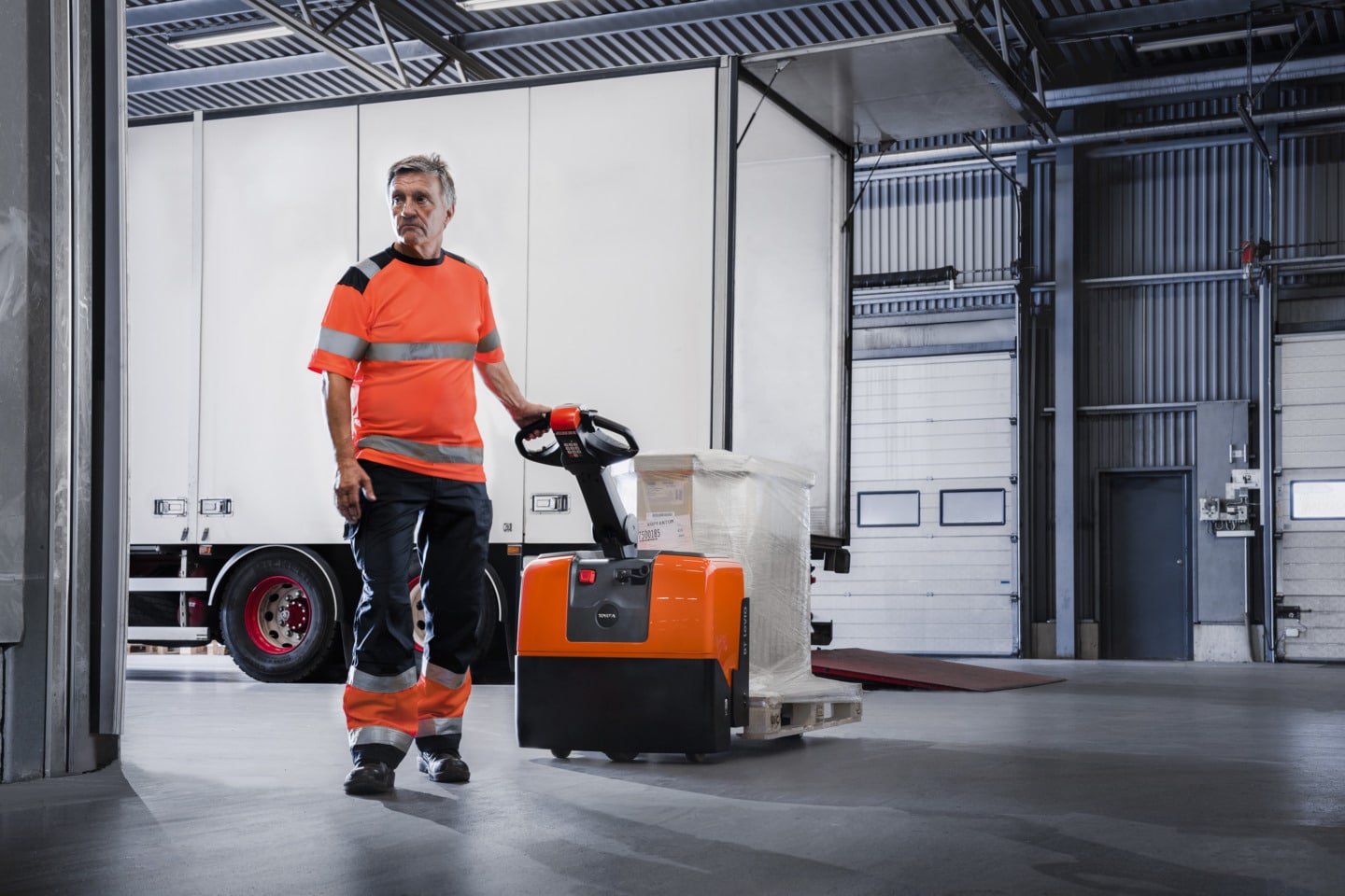 Niederhubwagen Deiselstapler Toyota Hubwagen elektrisch