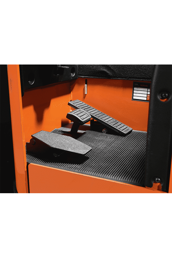 Toyota-Gabelstapler-bt staxio r series sre pedal layout LO 13597.jpg